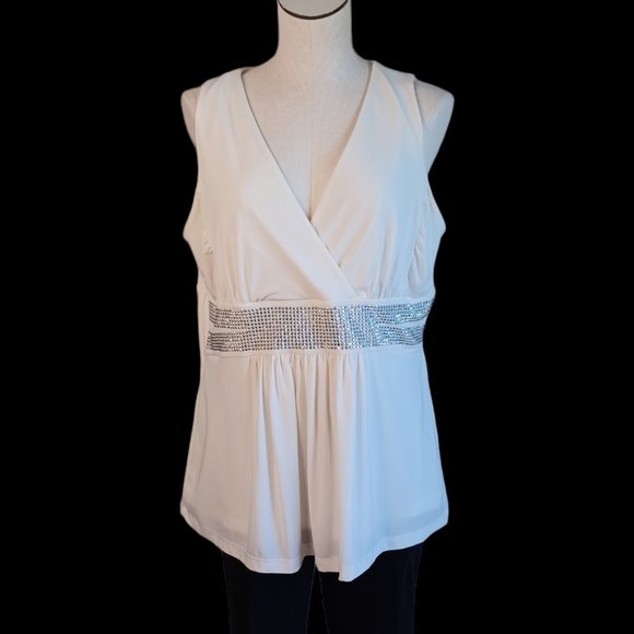 TORRID • Size 1  XL sexy sleeveless blouse top silver sequins surplice women's - Picture 1 of 6